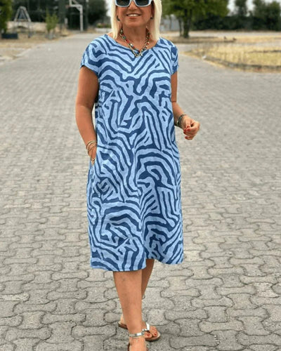 Nelia™ – Summer Dress with Round Neck and Beautiful Print