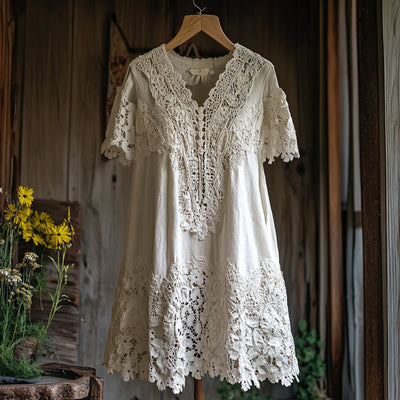 Eleanor® | White Art Midi Dress