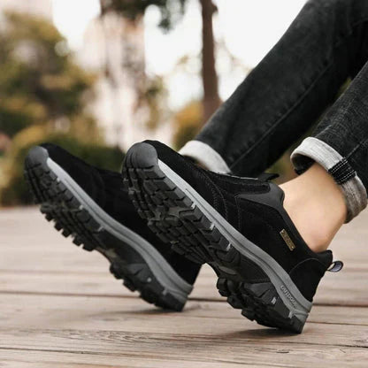 Benjamin™ - Orthopedic Hiking Shoes with Insoles