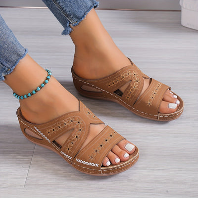 Alyssa® | Orthopedic sandals with non-slip protection